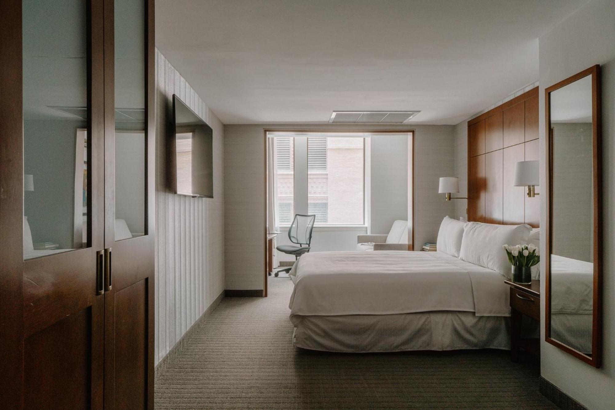 Central Loop Hotel Чикаго Экстерьер фото